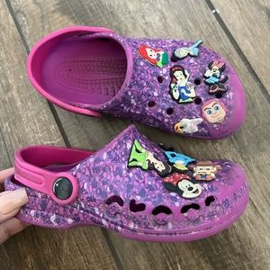 Little girl Crocs